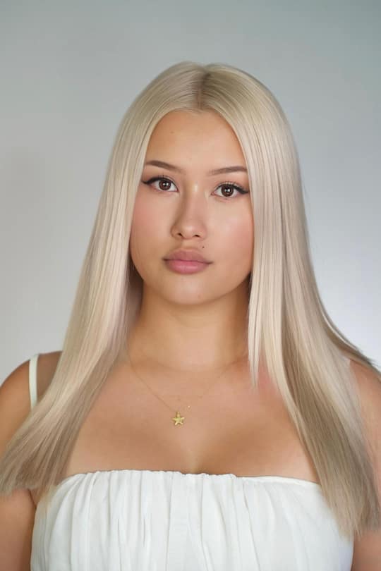 Noemi Nikita Beauty queen aus Bern