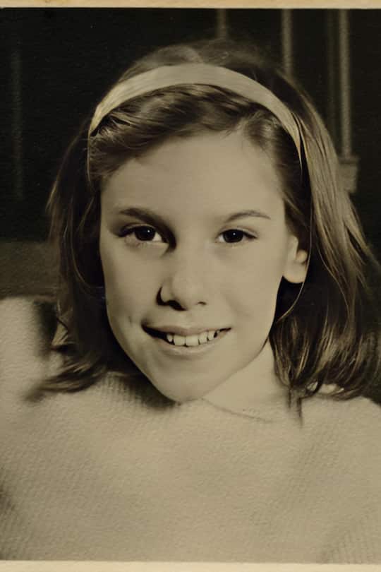 <p>Sue Schell als achtjähriges Mädchen im Jahr 1958.</p>