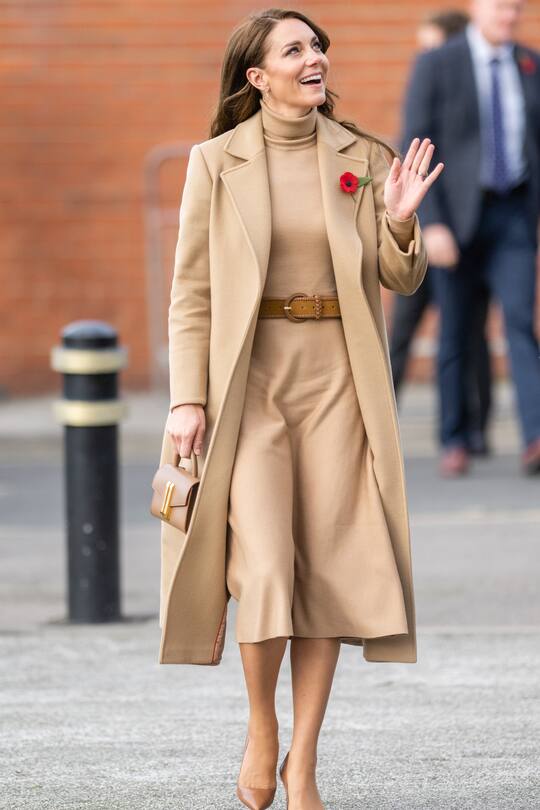 SCARBOROUGH, ENGLAND - NOVEMBER 03: Catherine, Princess of Wales visits The Street, a community hub that hosts local organisations to grow and develop their service, during an official visit to Scarborough on November 03, 2022 in Scarborough, England. (Photo by Samir Hussein/WireImage)