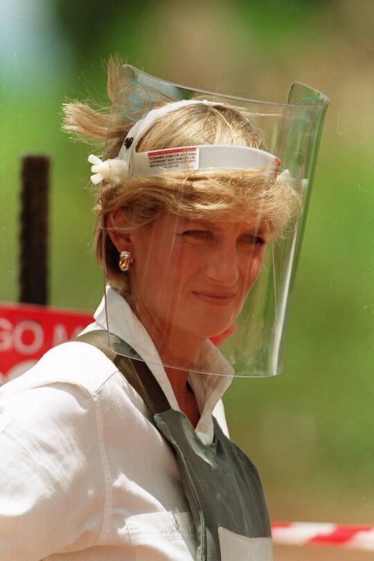 Lady Diana in Angola