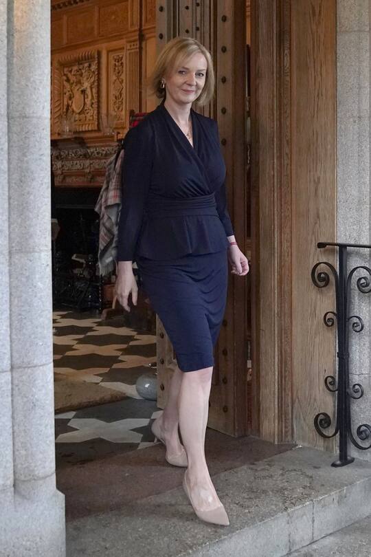 ABERDEEN, SCOTLAND - SEPTEMBER 06: New Prime Minister Liz Truss leaves Balmoral following an audience with Queen Elizabeth II where she was invited to become Prime Minister and form a new government on September 6, 2022 in Aberdeen, Scotland. The Queen broke with the tradition of meeting the new prime minister and Buckingham Palace, after needing to remain at Balmoral Castle due to mobility issues. (Photo by Andrew Milligan - WPA Pool/Getty Images)