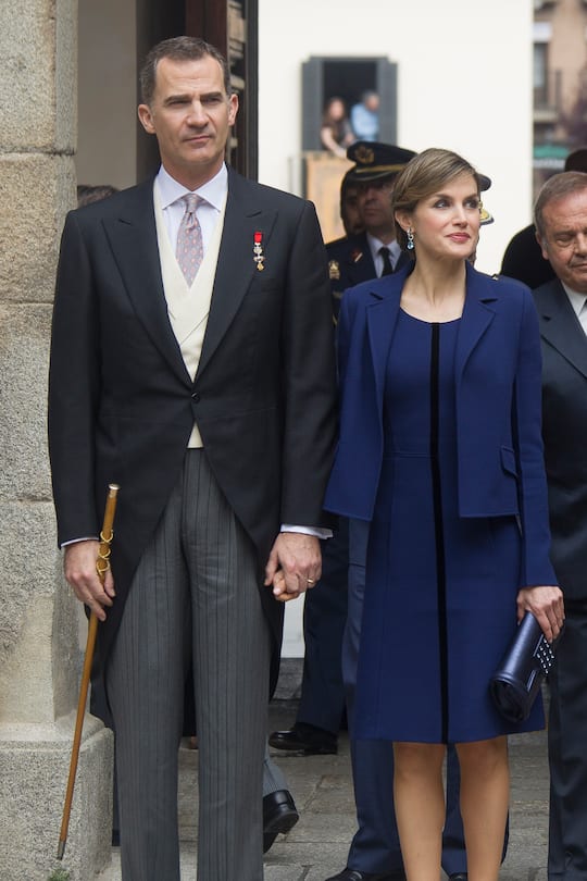 ACTION PRESS / OHLENBOSTEL #00170.070#CROWNPRINCE FELIPE AND CROWNPRINCESS LETIZIA ON THE BALCONY OF THE ROYAL PALACE IN MADRID. MAY 22ND, 2004. Felipe und Letizia von Spanien feiern am 22. Mai ihren 10. Hochzeitstag