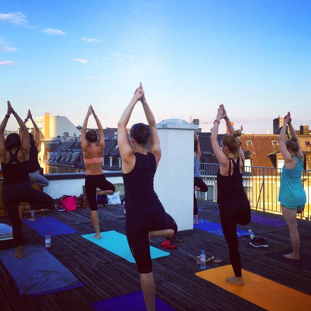 Pop Up Yoga