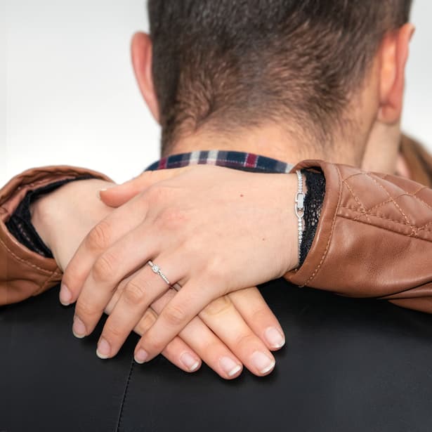 Lena Häcki Verlobung Lena HÃCKI (SUI) und Marco GROSS (GER) am 26.10.2020 während ihrer Verlobung in Ruhpolding, Deutschland - Foto: ERNST WUKITS *** Honorarpflichtig *** Jegliche Nutzung des Fotos ist honorarpflichtig gemaà derzeit gültiger MFM Liste - bzw. der gültigen Bildhonorar-Vereinbarung - zzgl. Mehrwertsteuer. Urhebervermerk wird nach Paragraph 13 UrhG ausdrücklich verlangt. Belegexemplar erforderlich !