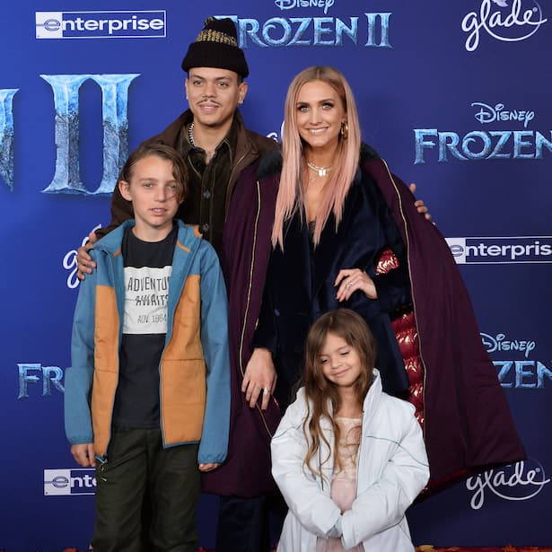 Ashlee Simpson Evan Ross Jagger Snow Bronx Mowgli