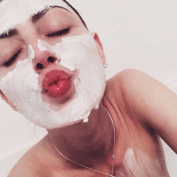 Gesichtsmaske Instagram