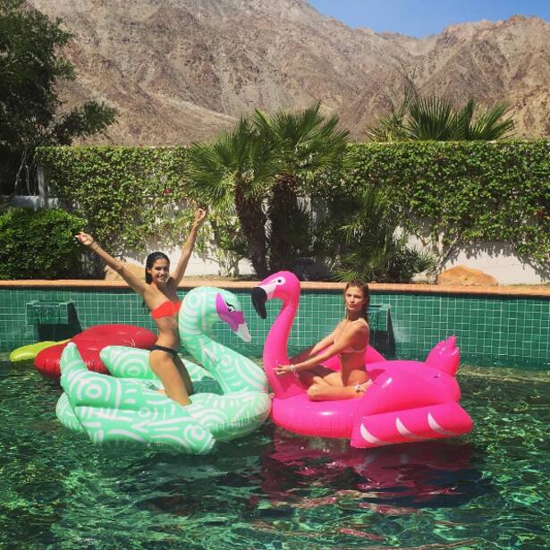 instatrend pool floats