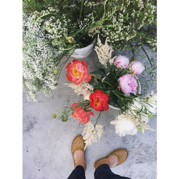 instatrend happy feet