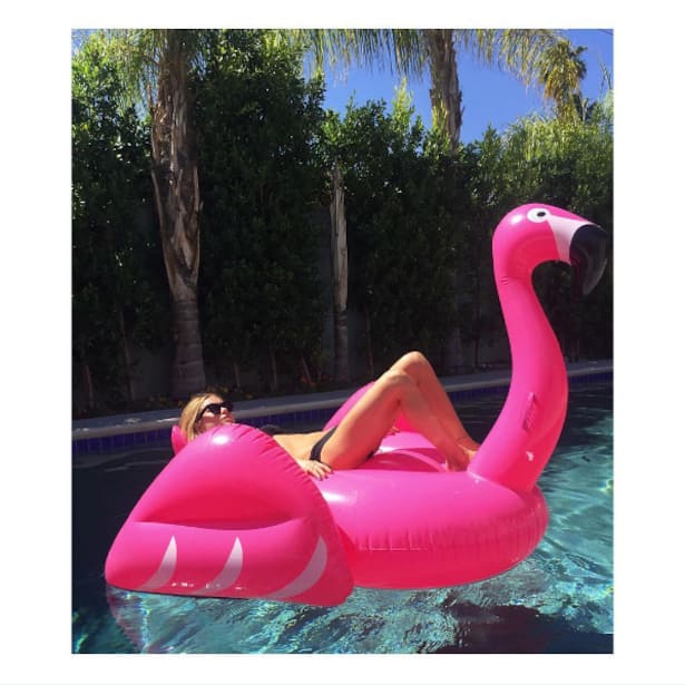 instatrend pool floats