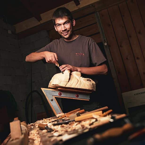 Tschaeggaettae Holzmasken Wallis Fasnacht Loetschental