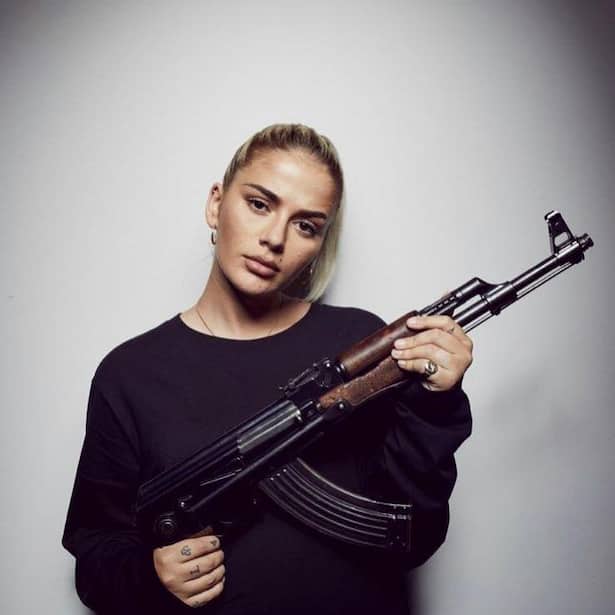 Achtung Bilder nicht gross Instagram download!