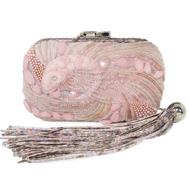 Corto Moltedo Clutch für Fische.