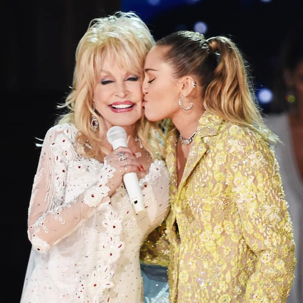 LOS ANGELES, CA - FEBRUARY 10: Dolly Parton (L) and Miley Cyrus perform onstage during the 61st Annual GRAMMY Awards at Staples Center on February 10, 2019 in Los Angeles, California. (Photo by Kevin Winter/Getty Images for The Recording Academy)