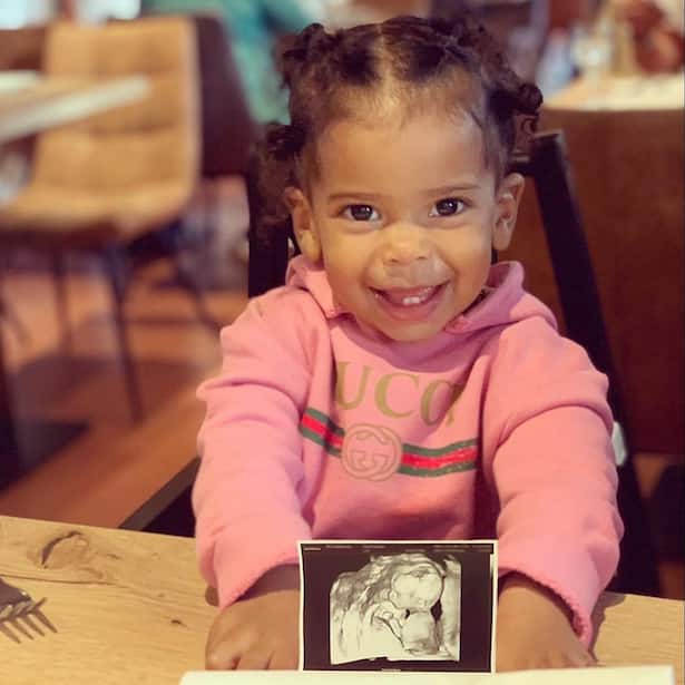 Naliya Embolo Tochter von Fussballer Breel Embolo und Naomi 2019