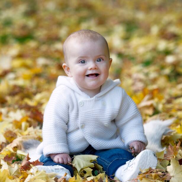 Prinzessin Estelle Herbstfotos mit Kronprinzessin Victoria und Prinz Daniel