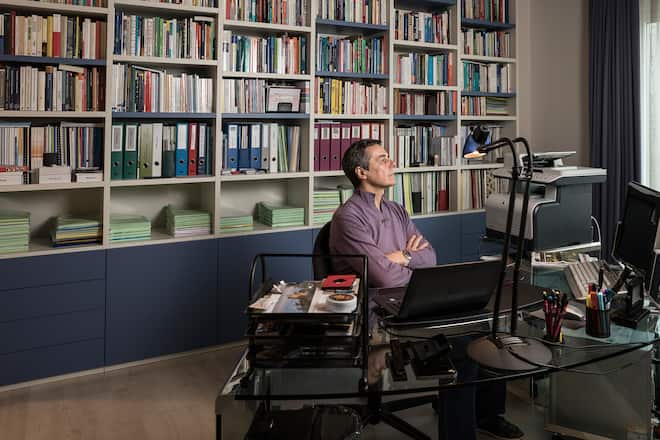 Ignazio Cassis Homestory FDP Fraktionschef Bundersrat Büro