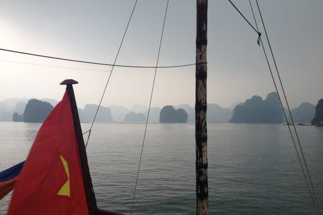 BL_Blog30: Halong Bay Felsen
