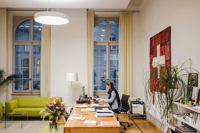 01.12.22 08:04:03 Dans le bureau de Mme. Sommaruga. Simonetta bearbeitete Bilder