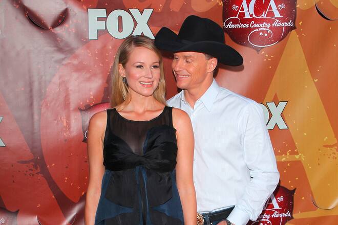 Jewel schwanger 12. Januar 2011