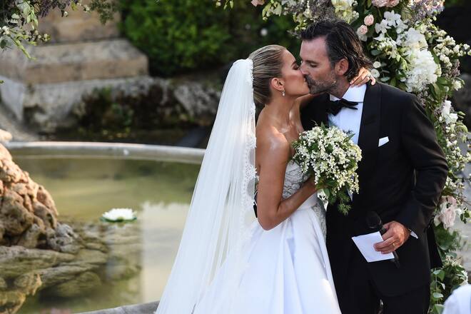 Sylvie Meis and Niclas Castello are seen getting married at Villa Cora on September 19, 2020 in Florence, Italy. Photo BEESCOOP.COM