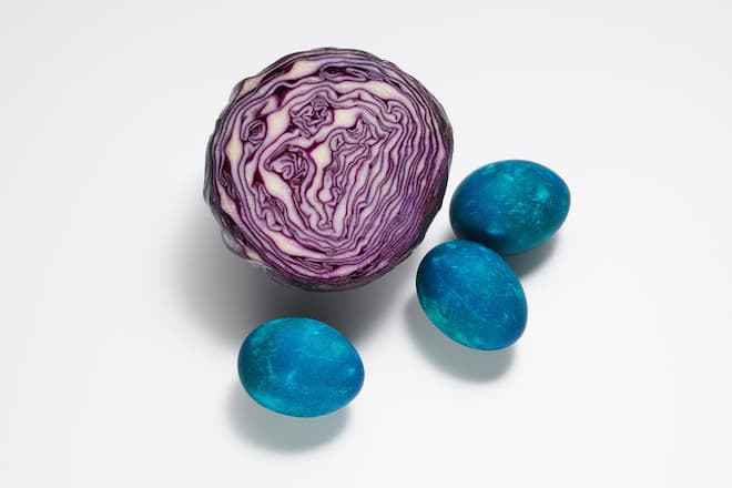 Ostereier faerben Naturfarben Family Seiten. (c) Paul Seewer