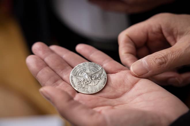 Karin Keller-Sutter, Bundesrätin; Markus Büchel, Bischof