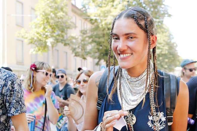 Foto Manuel Geisser 04.09.2021 Z¸rich : Z¸rich Pride Demonstration unter dem Motto Trau Dich . Im Bild: Michael Elsener und Tamy Glauser *** Photo Manuel Geisser 04 09 2021 Zurich Zurich Pride Demonstration under the motto Trau Dich Im Bild Michael Elsener and Tamy Glauser
