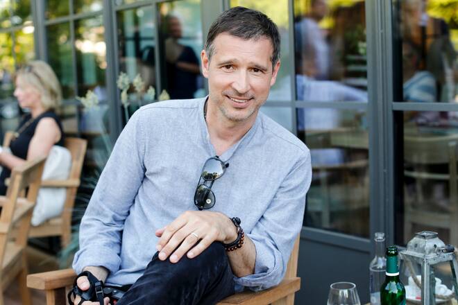 TIMMENDORFER STRAND, GERMANY - MAY 28: German presenter Andreas Tuerck during Til Schweiger's opening of his 'Barefoot Hotel' on May 28, 2017 in Timmendorfer Strand, Germany. (Photo by Franziska Krug/Getty Images)