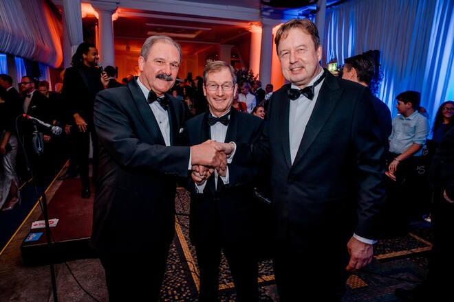 Kispi-Ball Häfliger mittendrin