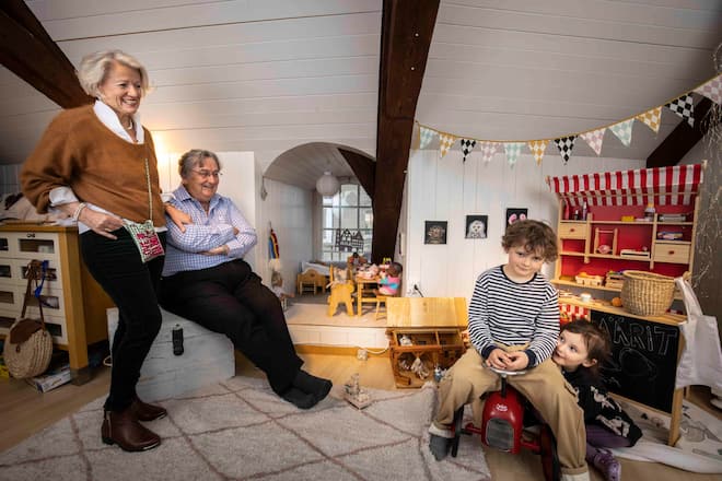 Heidi und Beda Stadler, Immunologe, Enkel Mio und Zora