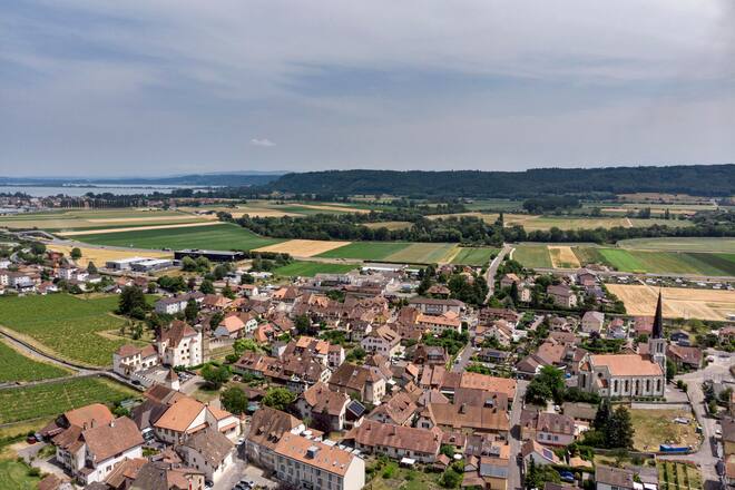 Dorf des Jahres 2023: Cressier ist fuer ihr Dorffest Fête du Vin Nouveau de Cressier fuer das Dorf des Jahres 2023 nominiert. Bild © Remo Naegeli