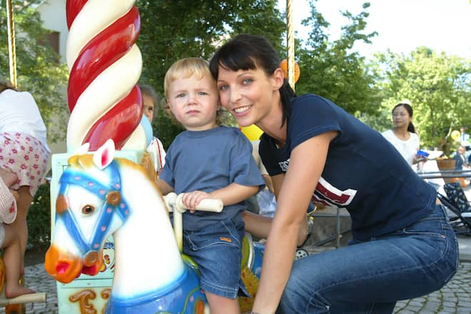 2004 Anita Buri Sohn Jeremy