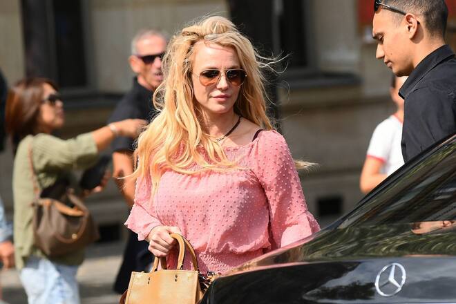 Entertainment Bilder des Tages Britney Spears have lunch at the Societe restaurant in Paris, France, on August 27, 2018. Photo by Favier/E-PRESSPHOTO.COM Britney Spears Paris France PUBLICATIONxINxGERxSUIxAUTxONLY 593885