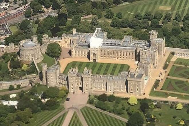 BGUK_1237667 - *EXCLUSIVE* Windsor, UNITED KINGDOM - **WEB MUST CALL FOR PRICING**Ariel views of Windsor castle today where a white gazebo has been built within the castle. This will be the venue for the Rotal Wedding of Prince Harry and Meghan Markle.Pictured: Aerial Views of Windsor CastleBACKGRID UK 17 MAY 2018 UK: +44 208 344 2007 / uksales@backgrid.comUSA: +1 310 798 9111 / usasales@backgrid.com*UK Clients - Pictures Containing ChildrenPlease Pixelate Face Prior To Publication*