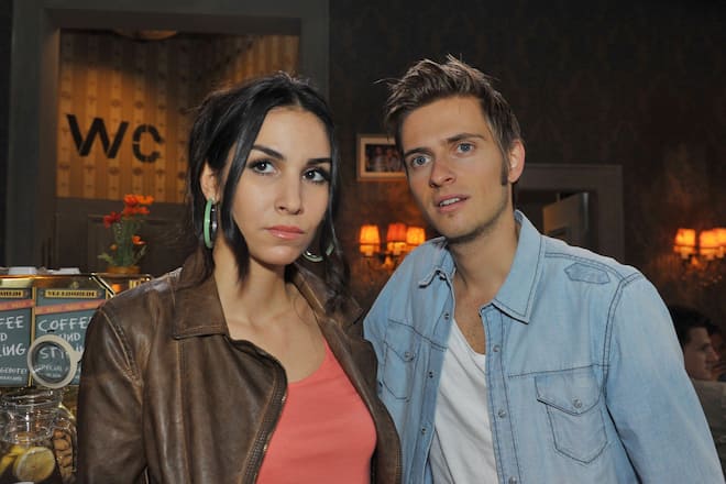 Folge 5068 GZSZ Gute Zeiten schlechte Zeiten Ayla Philip Hochzeit Sila Sahin Jörn Schlönvoigt