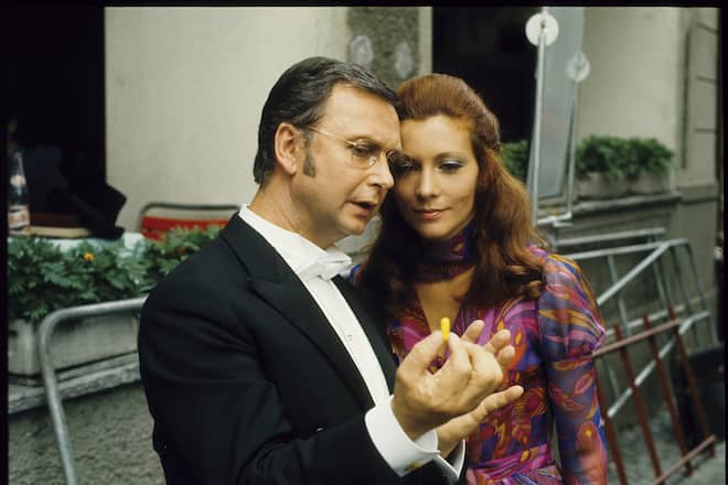 Walter Roderer und Marion Jacob in Professor Sound und die Pille 1971