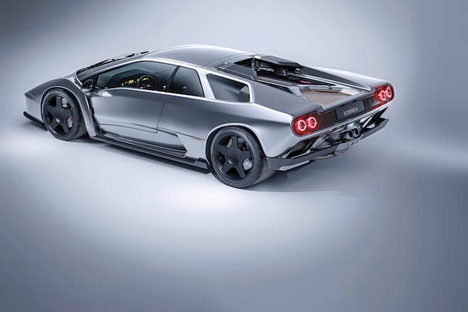 Klar, ein Lamborghini Diablo. Einen solchen muss man mitbringen, damit Eccentrica Hand anlegt. Die Rechnung dafür wird exorbitant.