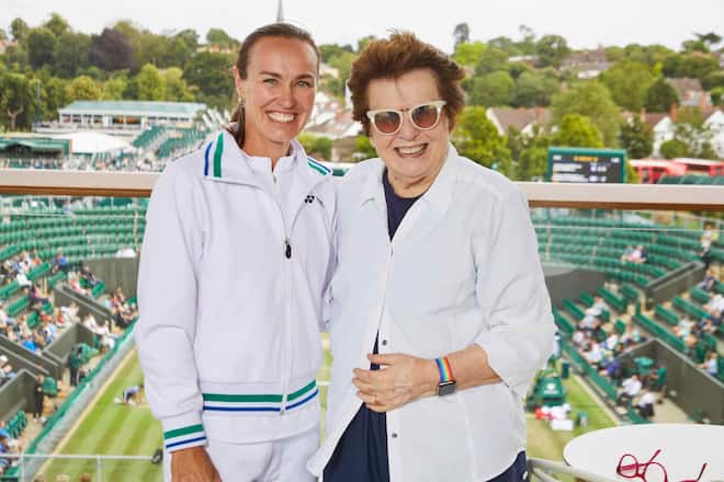 Martina Hingis in Wimbledon 23 with Billie Jean King