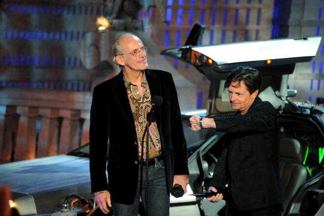 18. Oktober 2010 Michael J. Fox Christopher Lloyd