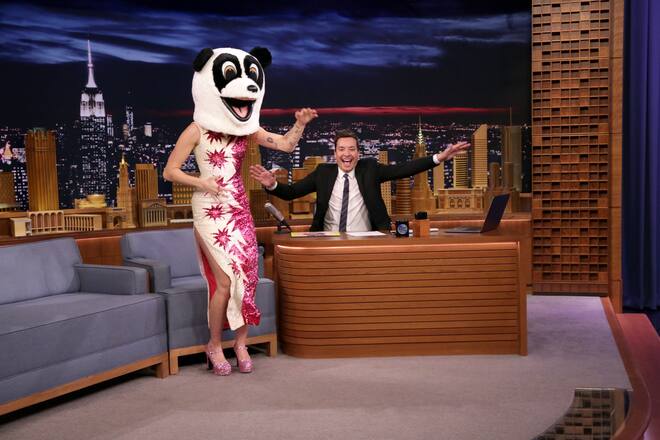 Miley Cyrus' crazy Outfits