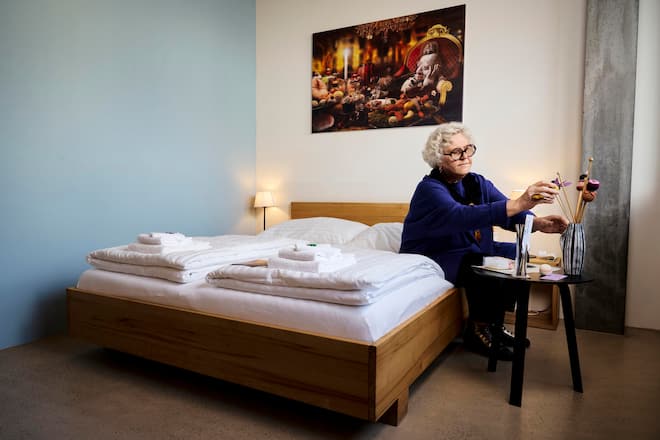 Madame Tricot Dominique Kaehler Schweizer