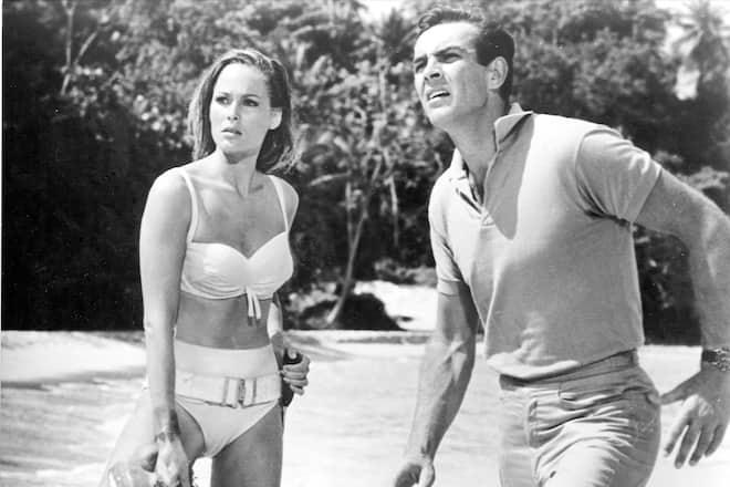 Ursula Andress, Sean Connery