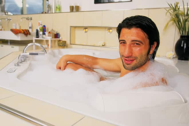 Murat Yakin 2004 Badewanne