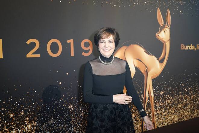 Paola Felix beim Empfang auf dem roten Teppich bei der Verleihung des - BAMBI 2019 - im Festspielhaus in Baden-Baden. *** Paola Felix at the red carpet reception at the BAMBI 2019 awards at the Festspielhaus in Baden Baden. Copyright: xEventpressxRadkex