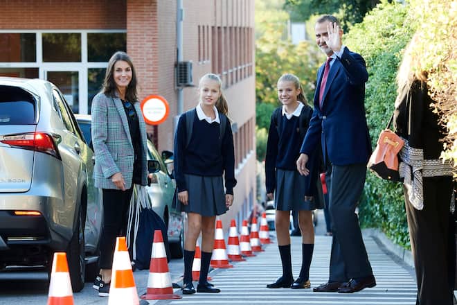 König Felipe Königin Letizia Prinzessin Leonor Prinzessin Sofia von Spanien