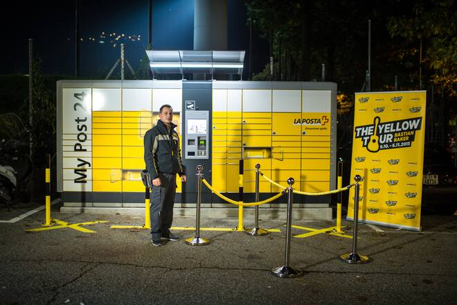 Nachtaktion In Lugano konnten die Fans Tickets aus einem «My Post 24»-Automaten ziehen.