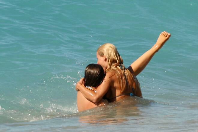 Michelle Hunziker Baden Bikini Meer