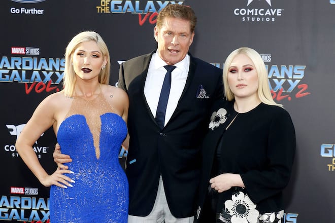 David Hasselhoff mit beiden seinen Töchtern Taylor-Ann (l.) und Hayley (r.).