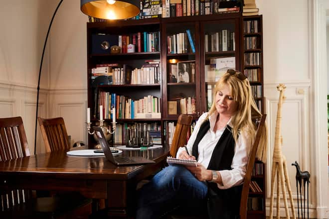 Alexandra Gubser Auslandskorrespondentin SRF Paris