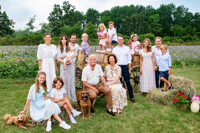 Die gesamte schwedische Königsfamilie: Solche Fotos könnte es in Zukunft öfter geben.